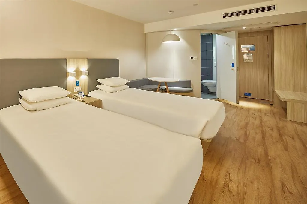 Hanting Hotel Suzhou International World Studios China