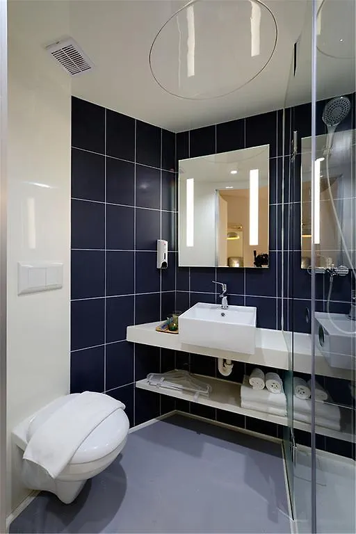 **  Hanting Hotel Suzhou International World Studios China