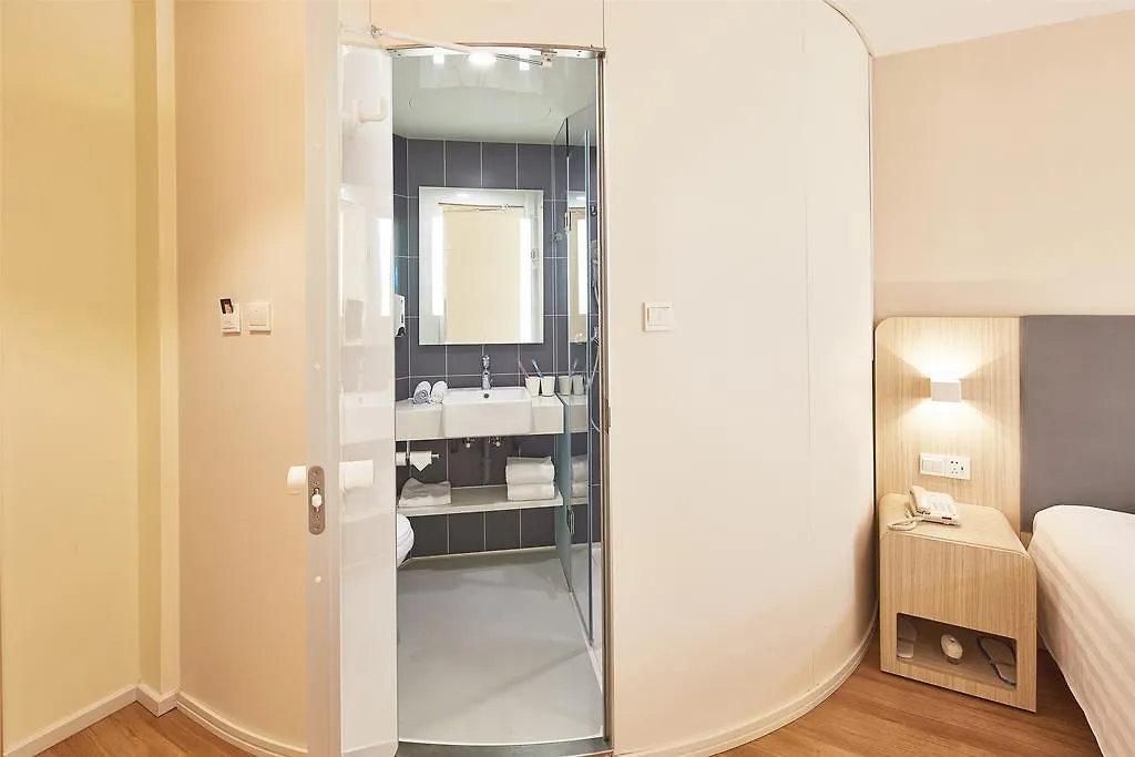 **  Hanting Hotel Suzhou International World Studios China